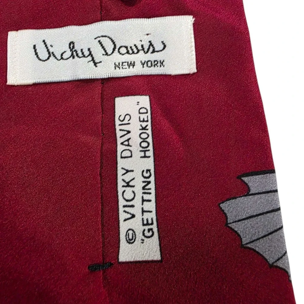 Vicky Davis 'Getting Hooked' Burgundy Fish‎ Fishing Silk Necktie Men's Outdoors